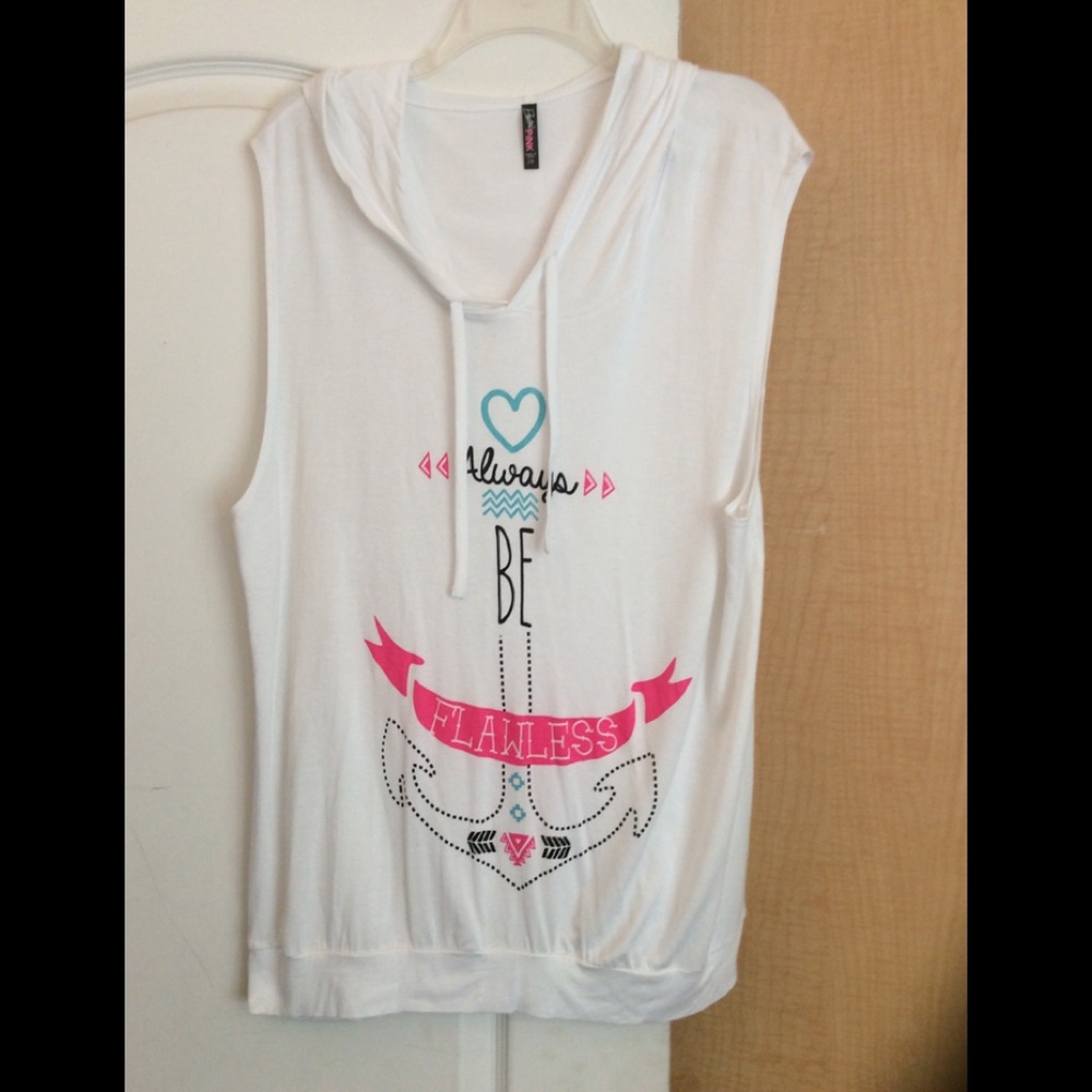 New White color hooded women top plus size 1X